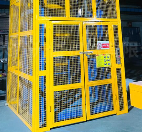 磐石货梯可以安装在室外吗