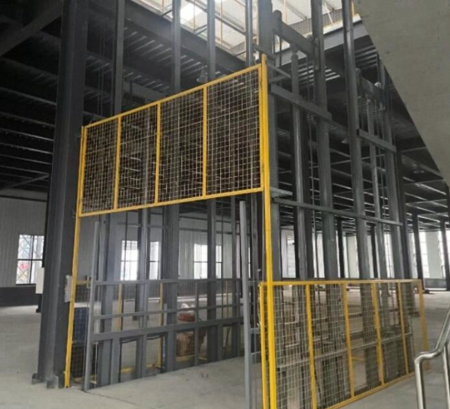 磐石请详细介绍一下货梯安装在室外的维护方法